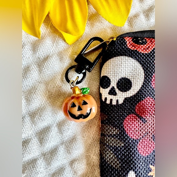 New Halloween Pumpkin Skull Ghost Moon Boo Basket Makeup Tech Pencil Bag - 10.5” - Picture 2 of 7